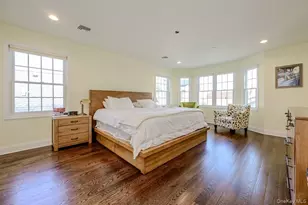 75 Curley St, Long Beach, NY 11561 - Photo 17