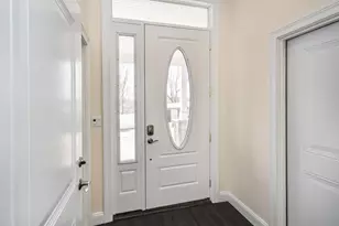 15 Summit Pl, Glen Cove, NY 11542 - Photo 3