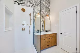 357 Wynsum Ave, Merrick, NY 11566 - Photo 35