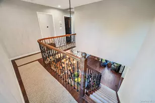 357 Wynsum Ave, Merrick, NY 11566 - Photo 25
