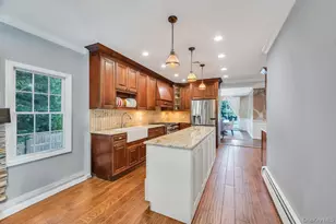 357 Wynsum Ave, Merrick, NY 11566 - Photo 19