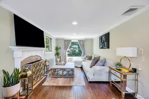 357 Wynsum Ave, Merrick, NY 11566 - Photo 11