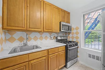 2661-63 Marion Avenue #2B, Bronx, NY 10458 - Photo 7