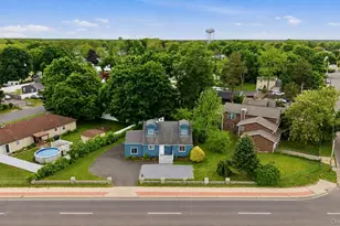 332 Crooked Hill Rd, Brentwood, NY 11717 - Photo 15