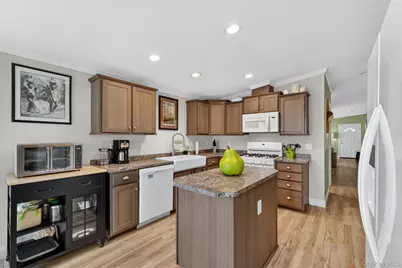 10 Orlando Drive, Poughkeepsie, NY 12603 - Photo 17