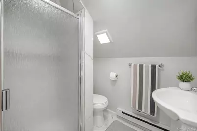 119 N 1st Avenue, Bay Shore, NY 11706 - Photo 31