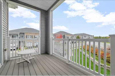 240 Fall Court, East Northport, NY 11731 - Photo 29
