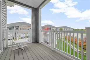 240 Fall Ct, East Northport, NY 11731 - Photo 29
