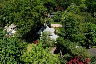 10 Crescent Rd, Port Washington, NY 11050 - Photo 29