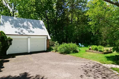 10 Crescent Road, Port Washington, NY 11050 - Photo 37