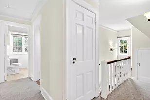 10 Crescent Rd, Port Washington, NY 11050 - Photo 15