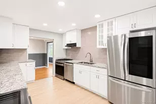 24 Walnut St, Chester, NY 10918 - Photo 11