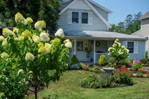 35 Prospect Rd, Centerport, NY 11721 - Photo 3