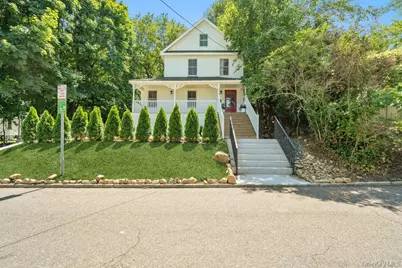 17 Tatterson Street, Roslyn, NY 11576 - Photo 33