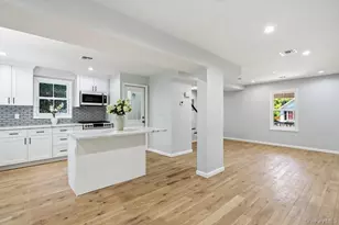 17 Tatterson St, Roslyn, NY 11576 - Photo 7