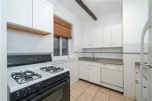 45 Pondfield Rd W, Bronxville, NY 10708 - Photo 11