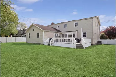 97 Sunset Drive, Sayville, NY 11782 - Photo 39