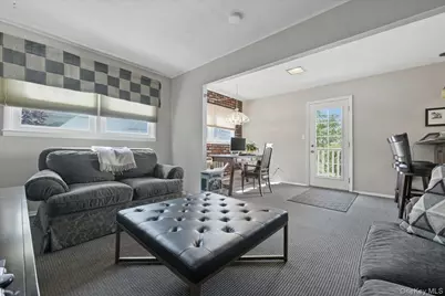 5 Hastings Road, Massapequa, NY 11758 - Photo 17