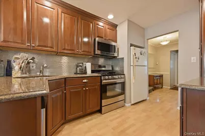 5 Hastings Road, Massapequa, NY 11758 - Photo 11