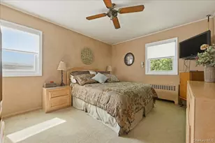 5 Hastings Rd, Massapequa, NY 11758 - Photo 19