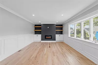 74 Lincoln Avenue, Islip Terrace, NY 11752 - Photo 17