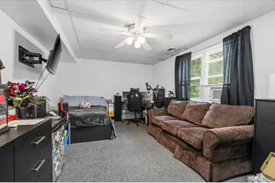 745 Greenbelt Parkway W, Holbrook, NY 11741 - Photo 23