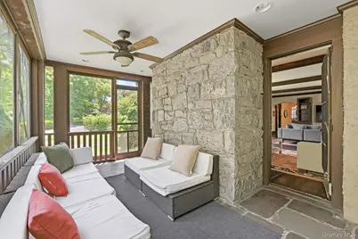 14 Overhill Road, New Rochelle, NY 10804 - Photo 9