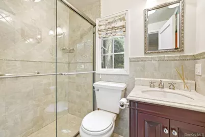 14 Overhill Road, New Rochelle, NY 10804 - Photo 41
