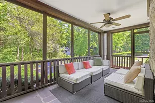 14 Overhill Rd, New Rochelle, NY 10804 - Photo 11