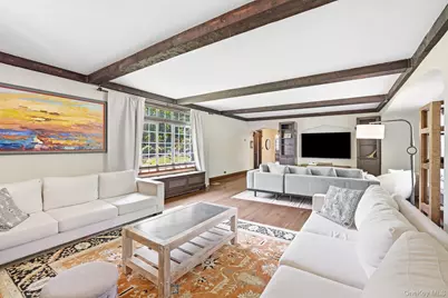 14 Overhill Road, New Rochelle, NY 10804 - Photo 13