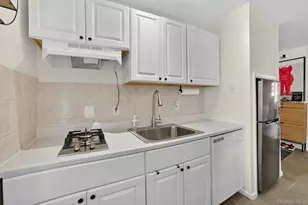 205 W Post Rd, White Plains, NY 10606 - Photo 9