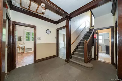 32 Ridgeview Avenue, White Plains, NY 10606 - Photo 5