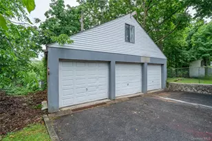 32 Ridgeview Ave, White Plains, NY 10606 - Photo 3