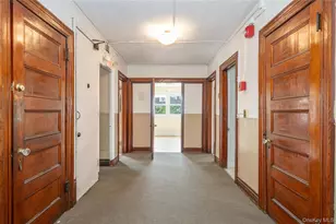 32 Ridgeview Ave, White Plains, NY 10606 - Photo 9