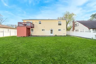 15 S 27th St, Wyandanch, NY 11798 - Photo 5