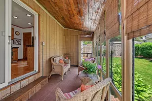 13 Lorenz Ave, New Rochelle, NY 10801 - Photo 9