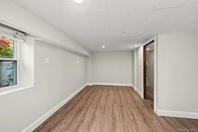 13 Lorenz Avenue, New Rochelle, NY 10801 - Photo 25