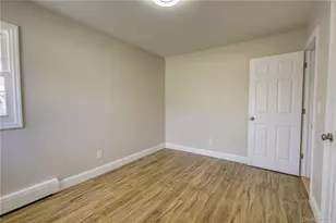 207 Catherine Ave, Franklin Square, NY 11010 - Photo 17