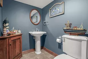 56 Columbine Ave, Merrick, NY 11566 - Photo 23