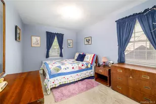 19 St Thomas Pl, Malverne, NY 11565 - Photo 13