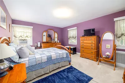 19 Saint Thomas Place, Malverne, NY 11565 - Photo 15