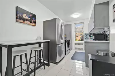 33-44 93rd #3S, Jackson Heights, NY 11372 - Photo 5