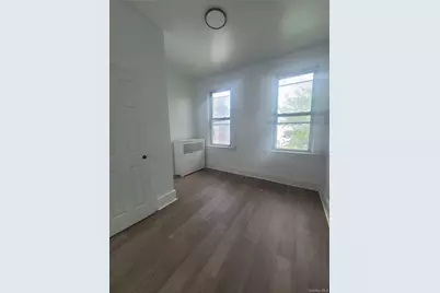 3553 Holland Avenue, Bronx, NY 10467 - Photo 7