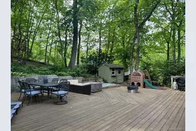 37 Meade Drive, Centerport, NY 11721 - Photo 17