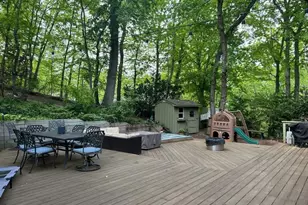 37 Meade Dr, Centerport, NY 11721 - Photo 17