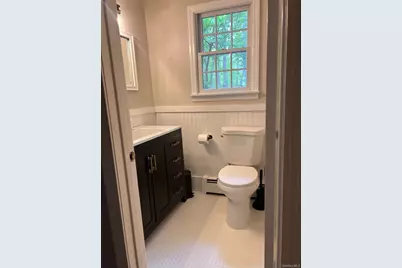 37 Meade Drive, Centerport, NY 11721 - Photo 9