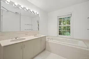 4 Annes Wood Ln, Mount Kisco, NY 10549 - Photo 21