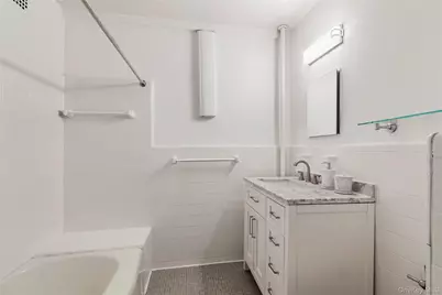 525 W 235th Street #4D, Bronx, NY 10463 - Photo 13