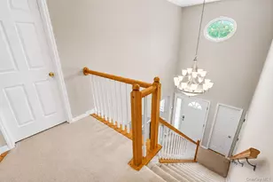 72 Paddington Cir, Smithtown, NY 11787 - Photo 19