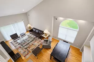 72 Paddington Cir, Smithtown, NY 11787 - Photo 25